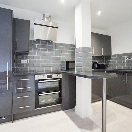 Premium Apartments Thatcham Broadway المظهر الخارجي الصورة