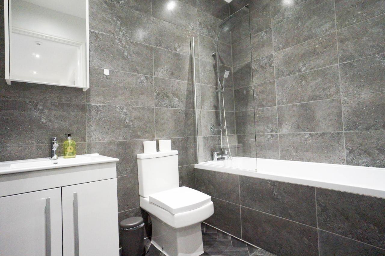 Premium Apartments Thatcham Broadway المظهر الخارجي الصورة